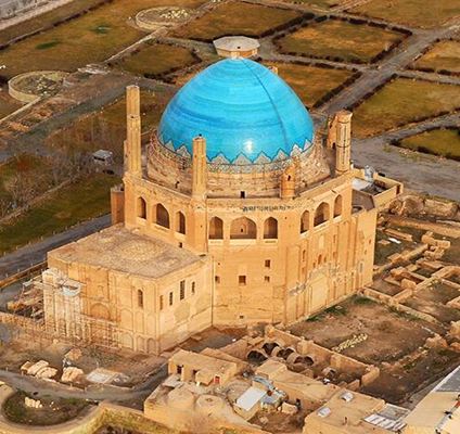 بازدید از بزرگ‌ترین گنبد آجری جهان در مجموعه گنبد سلطانیه