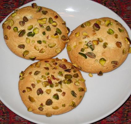 قرابیه، شیرینی سنتی، ساده و خوشمزه تبریزی