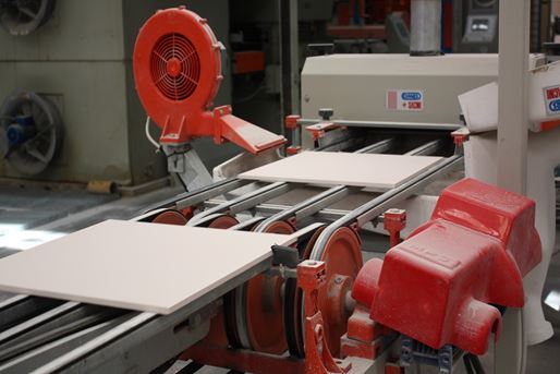 کاشی و فنون و مهارت‌های تولید آن