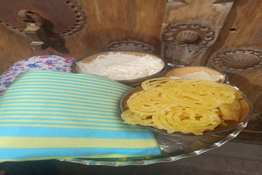 رسم اسفندی میبد، هدیه‌ای شیرین برای نوعروسان!
