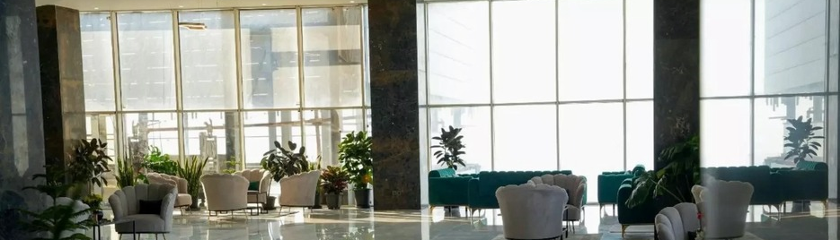 هتل بزرگ خورشید بوشهر، چشم‌اندازی بی‌نظیر به خلیج فارس 