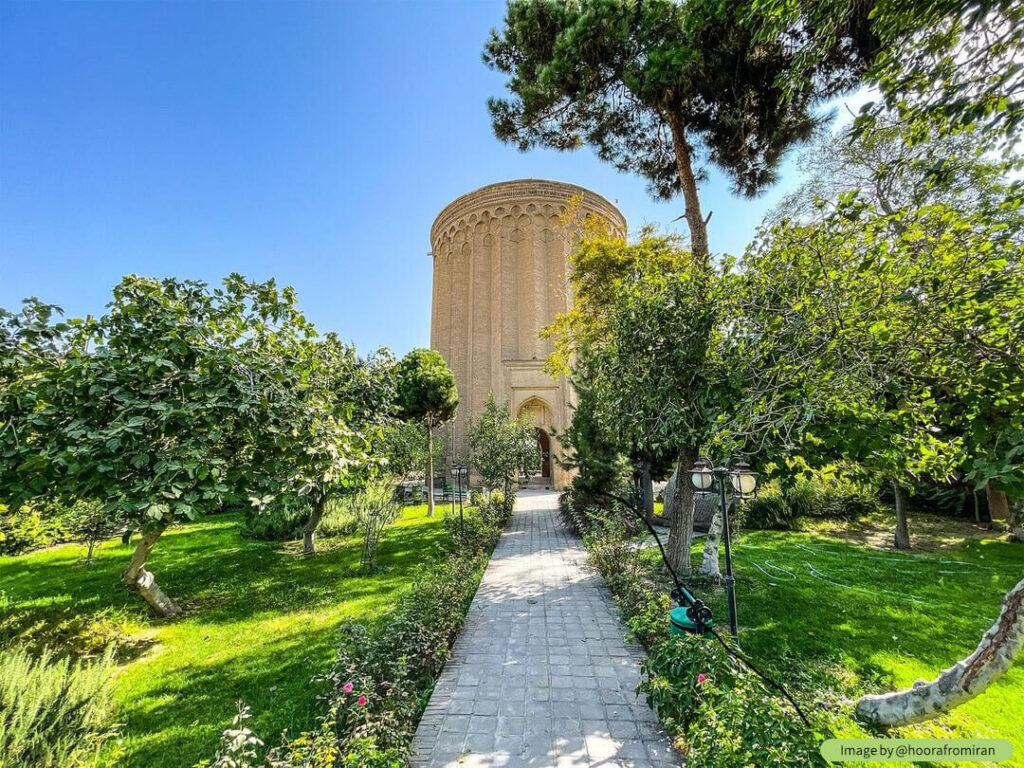 برج طغرل، پس از 900 سال همچنان پرابهت و باصلابت