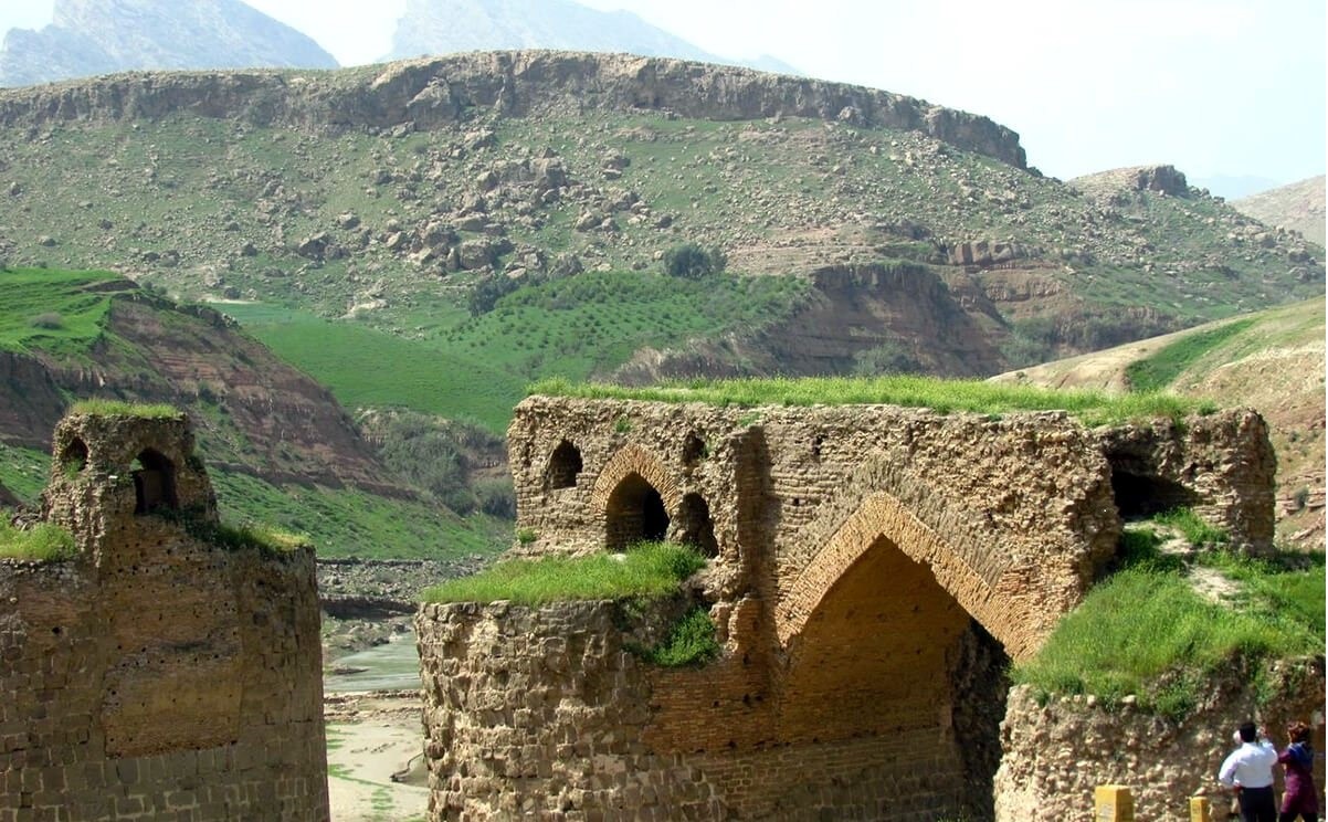پل‌های تاریخی لرستان، سازه‌هایی دیدنی در دل طبیعتی جذاب