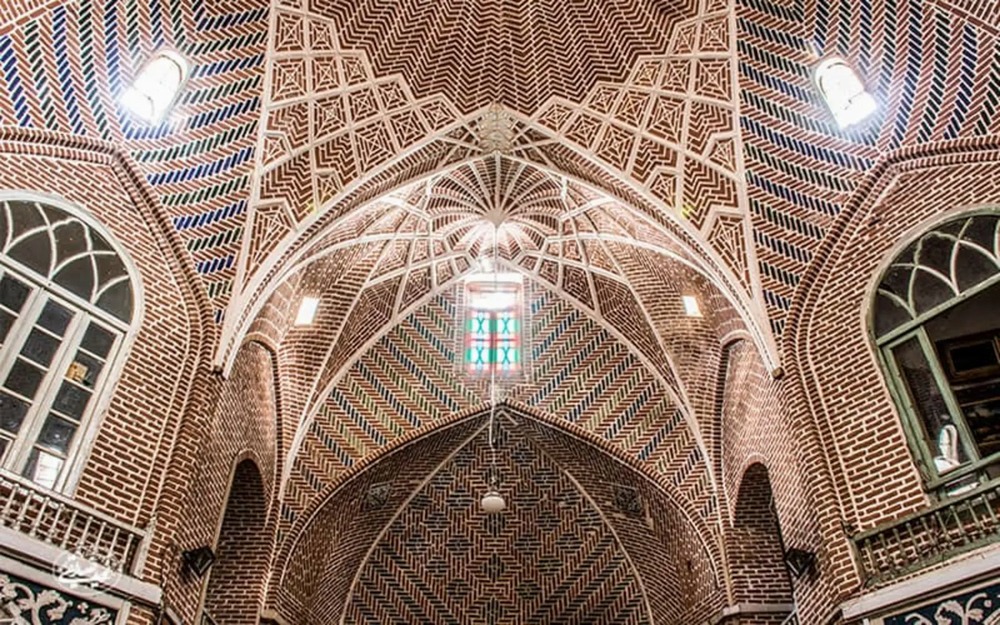 بازار تبریز: بزرگ‌ترین بازار مسقف جهان؛ شهری در زیر طاق‌های آجری