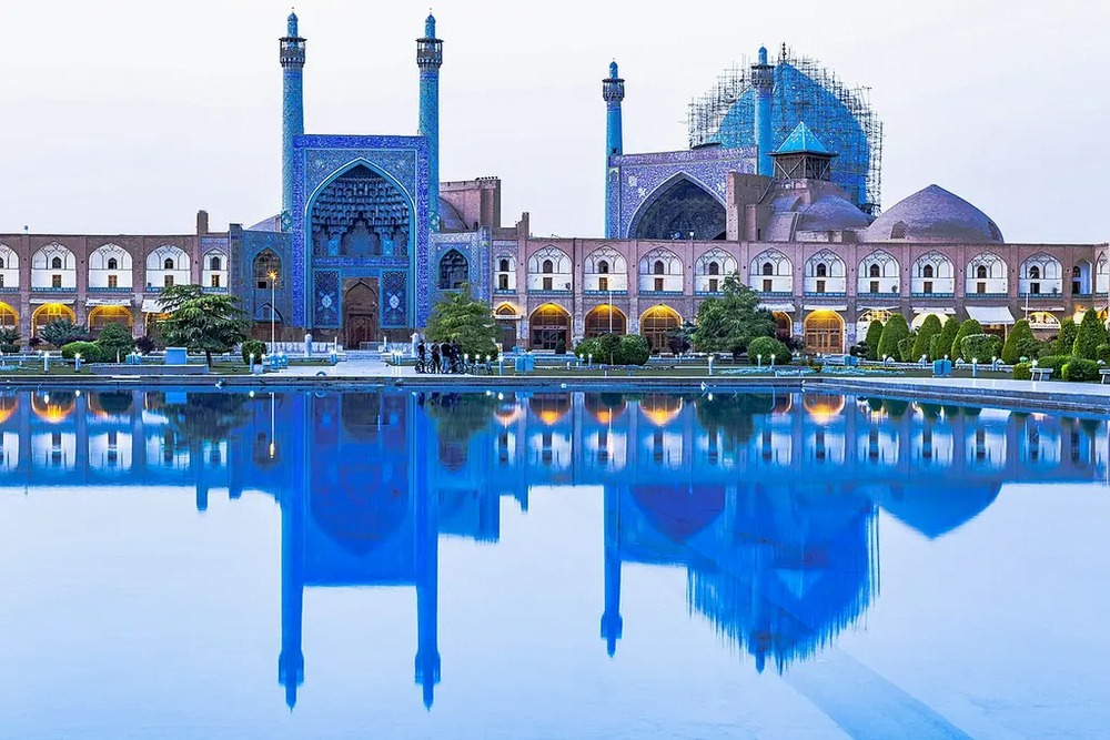 مسجد امام(شاه عباسی) اصفهان: شاهکار بی‌بدیل معماری صفوی