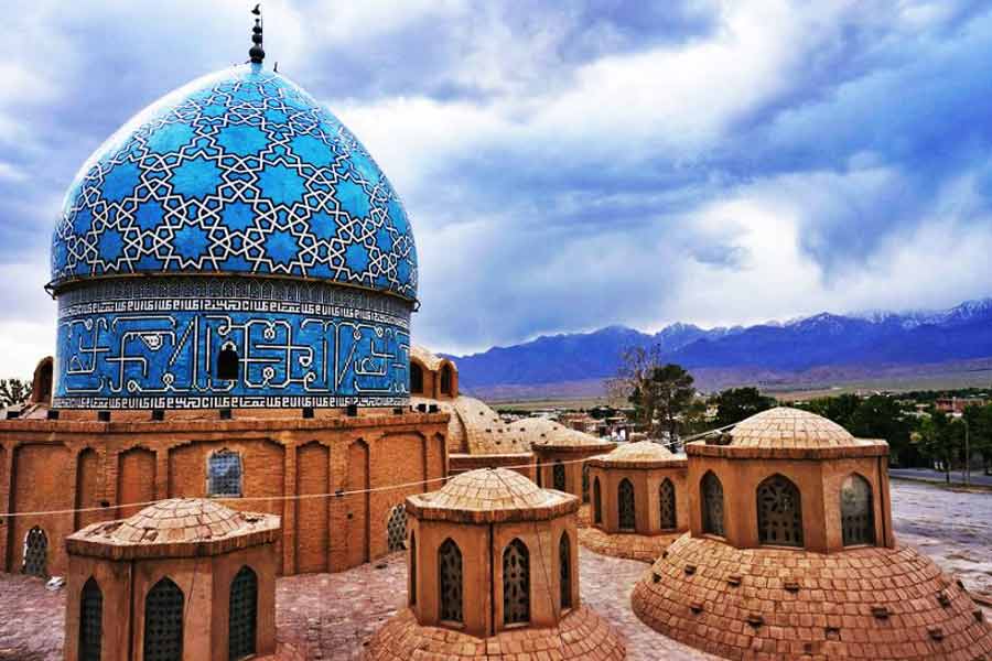 آستانه-شاه-نعمت-الله-ولی