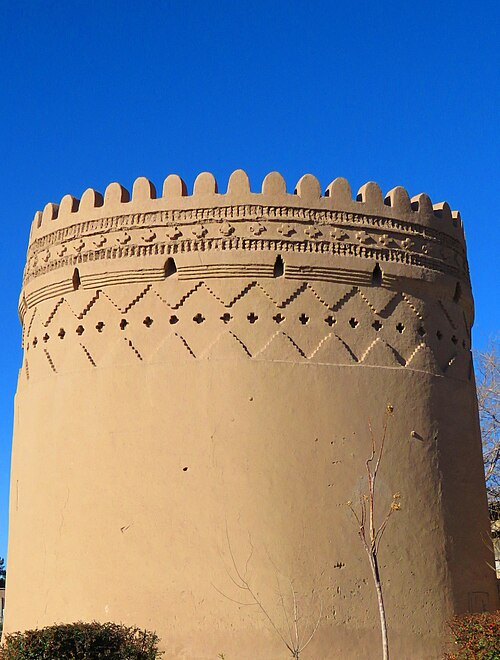 حصار_شهر_قدیم_کرمان_1