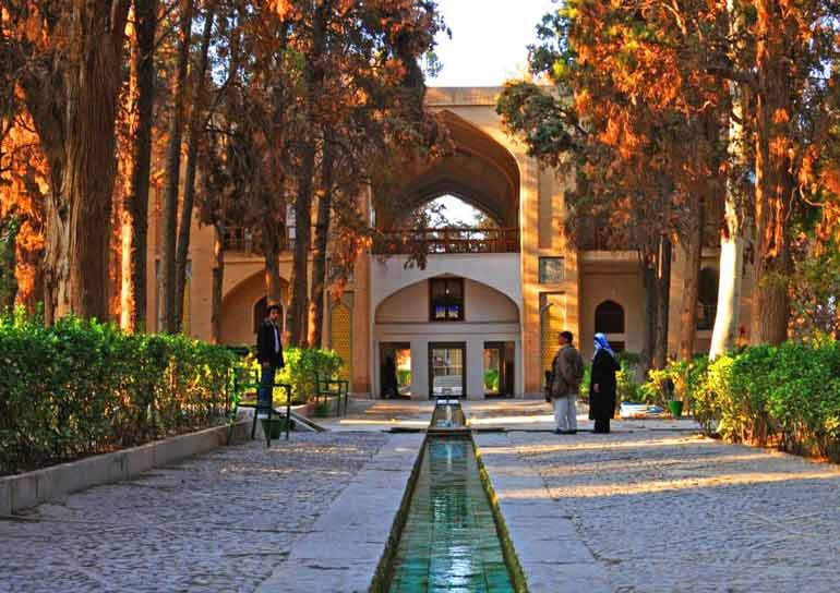 معرفی-کلی-باغ-فین_itto-3
