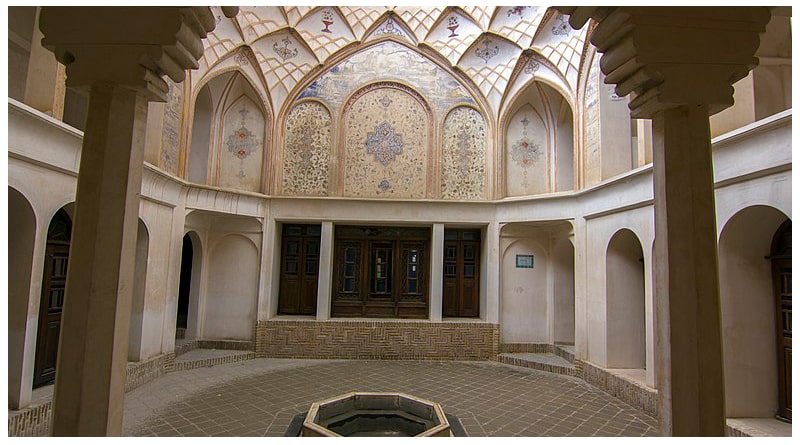 نقوش-و-گره-در-معماری-خانه-طباطبایی
