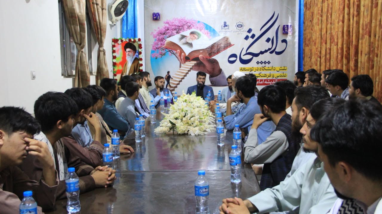 نقش دانشگاه در توسعه علمی و فرهنگی جامعه؛ تأکید بر پیوند علم، فرهنگ و تربیت نیروی انسانی